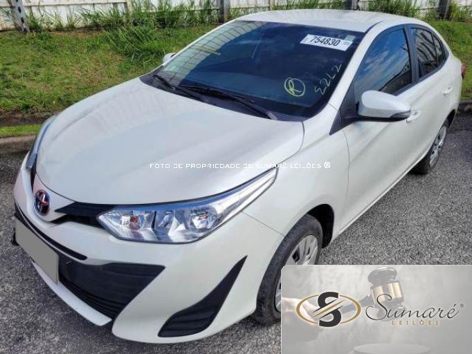 TOYOTA YARIS SEDAN 20/20